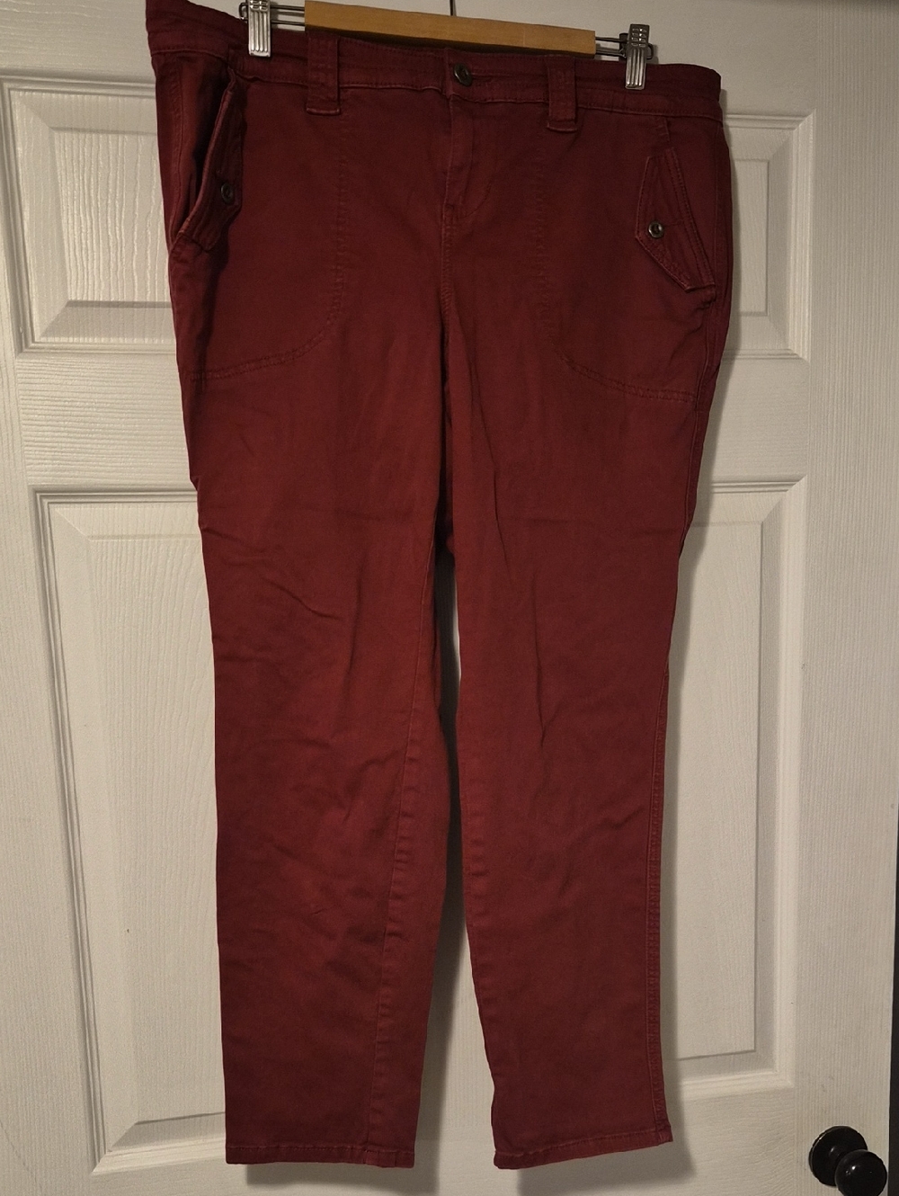 Ankle length chinos